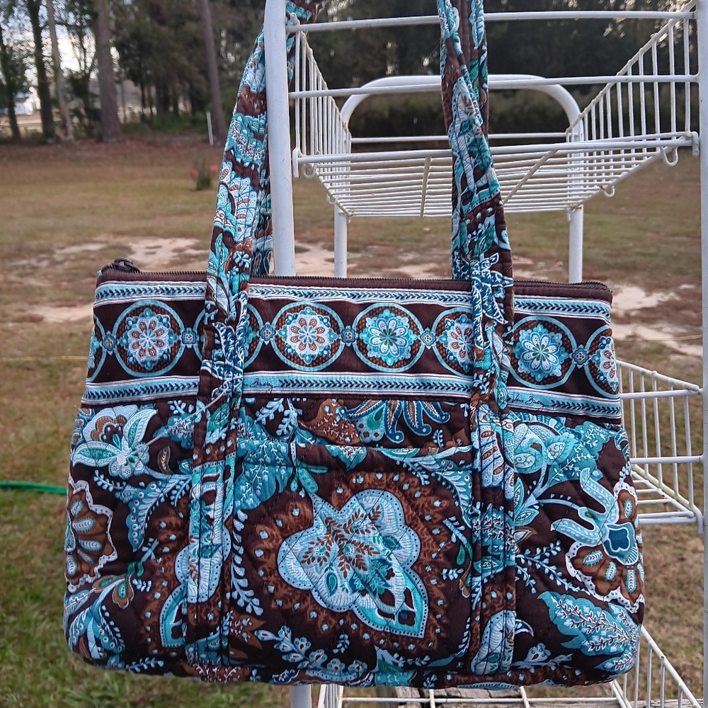 NWOT VERA BRADLEY HOBO